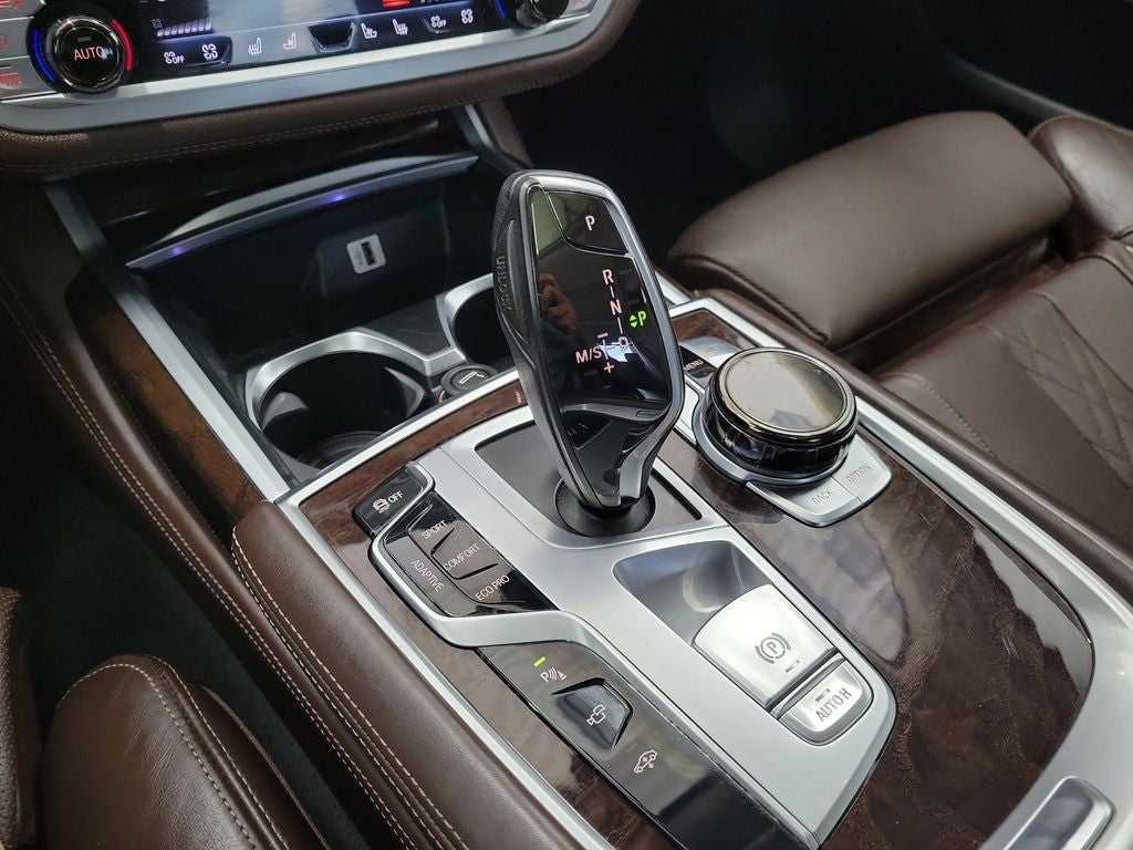 2017 BMW 7 Series 740i