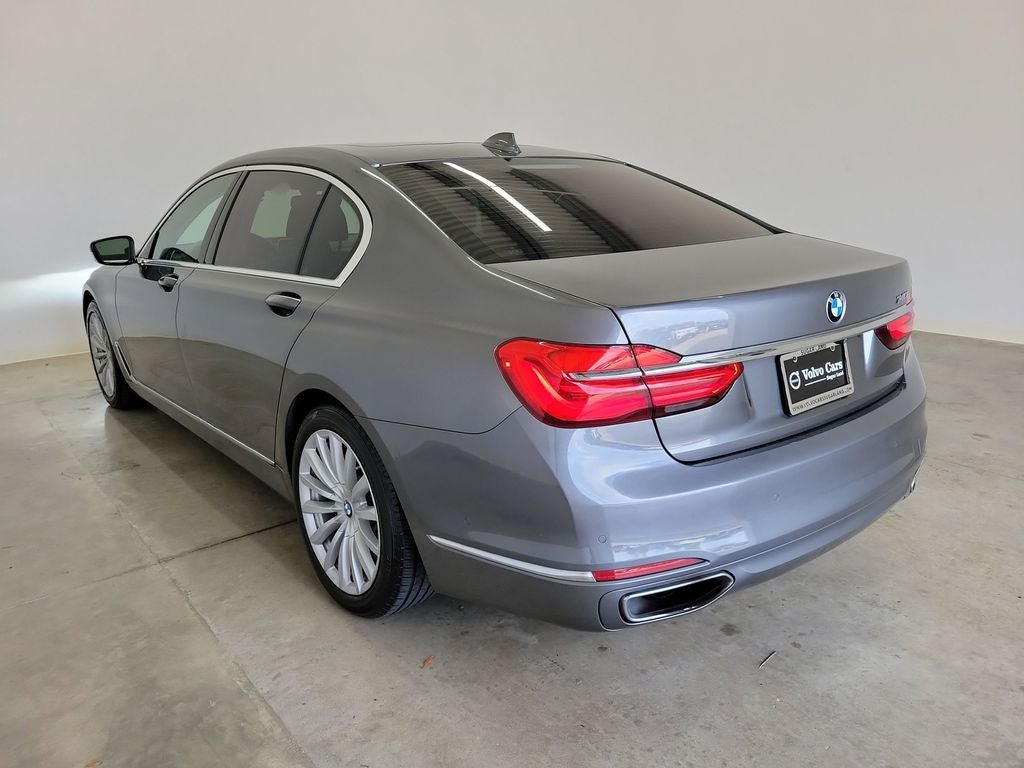 2017 BMW 7 Series 740i