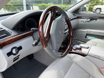 2010 Mercedes-Benz S-Class S 550