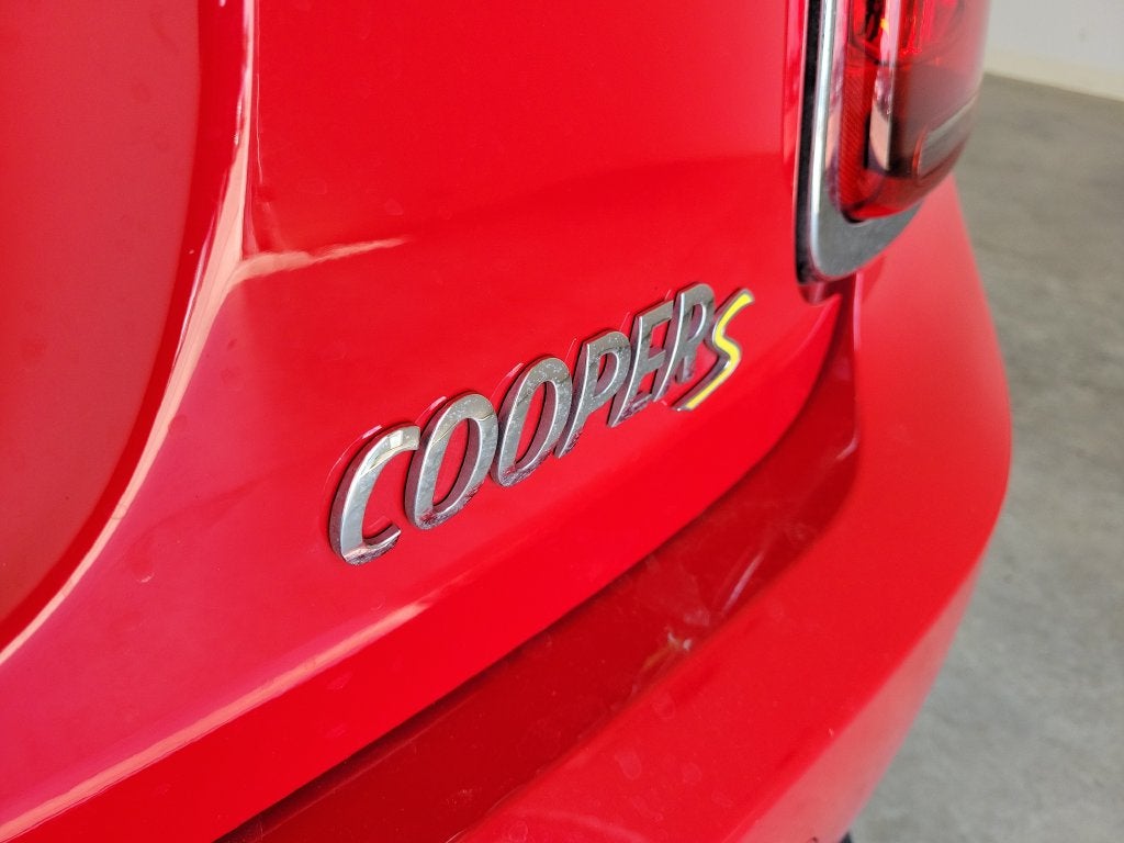 2023 MINI Cooper SE Electric Iconic