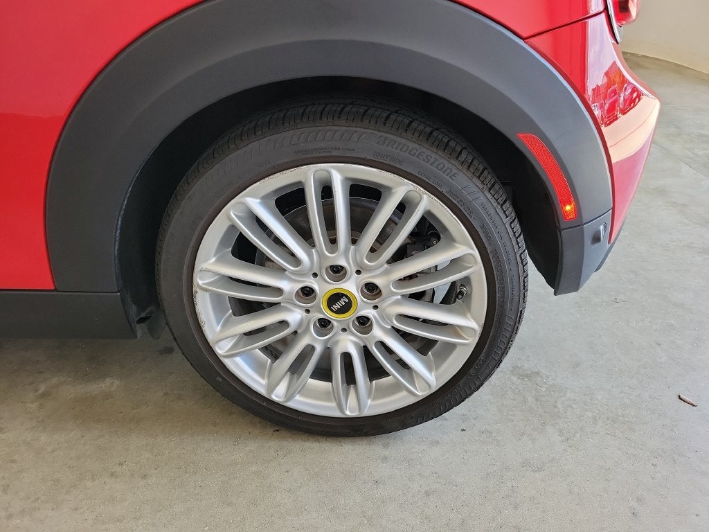 2023 MINI Cooper SE Electric Iconic