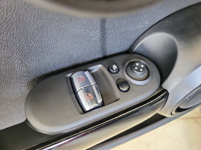 2023 MINI Cooper SE Electric Iconic