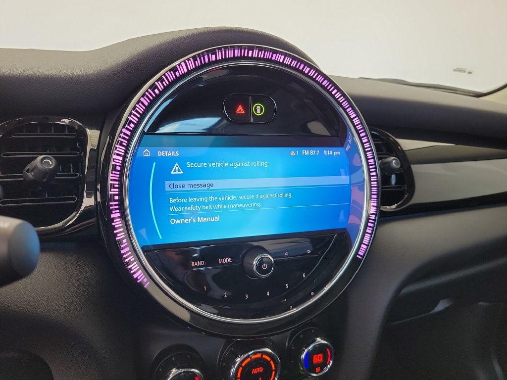 2023 MINI Cooper SE Electric Iconic