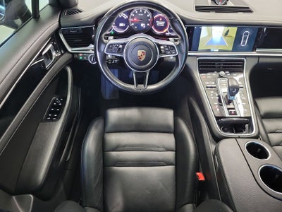2017 Porsche Panamera 4 Executive
