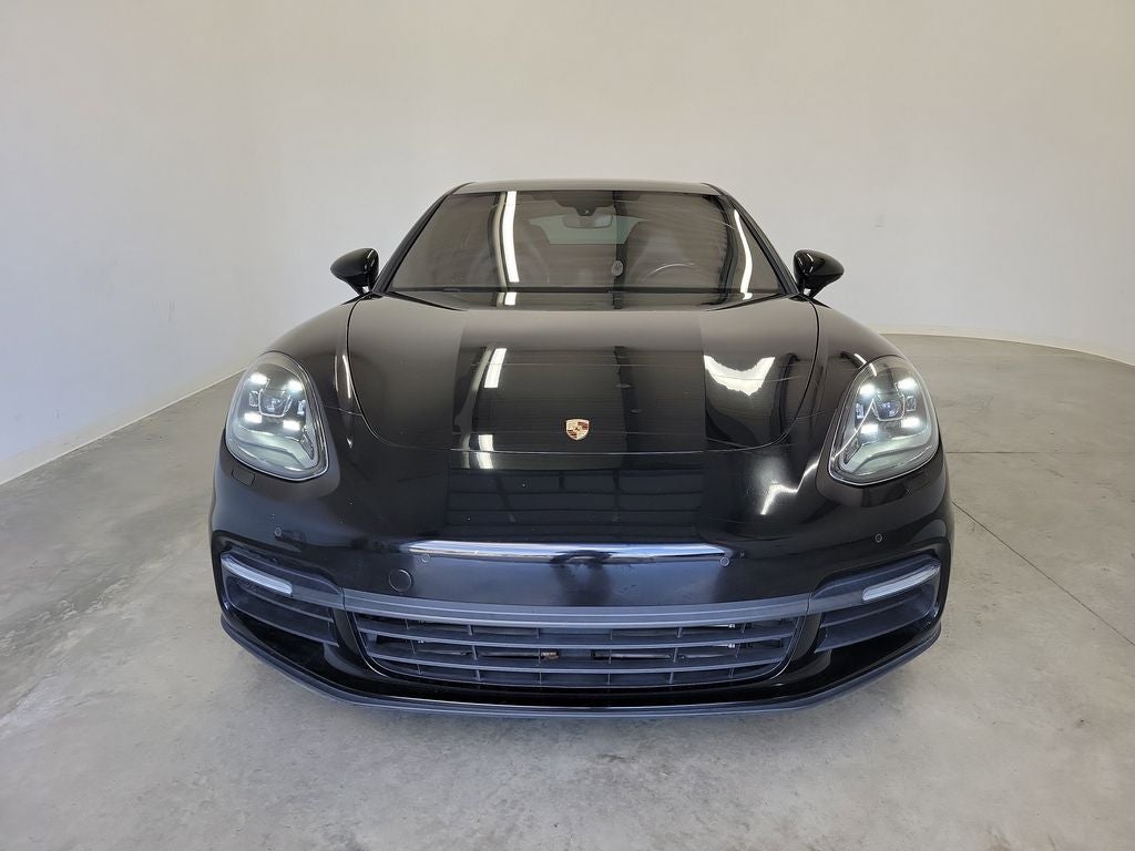 2017 Porsche Panamera 4 Executive