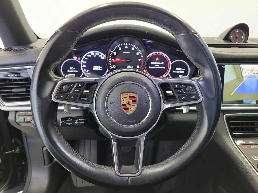 2017 Porsche Panamera 4 Executive