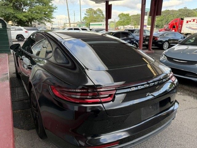 2017 Porsche Panamera 4 Executive