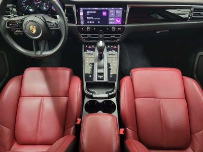 2023 Porsche Macan T