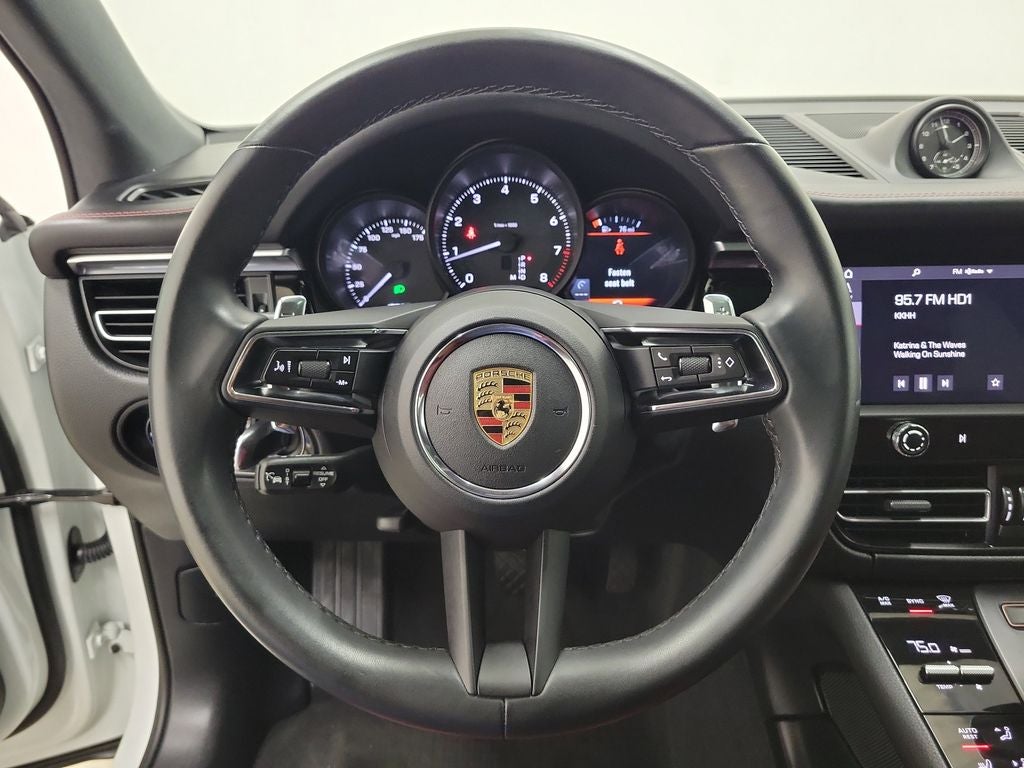 2023 Porsche Macan T