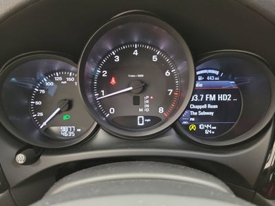 2025 Porsche Macan Base