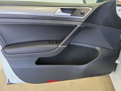 2016 Volkswagen e-Golf SEL Premium