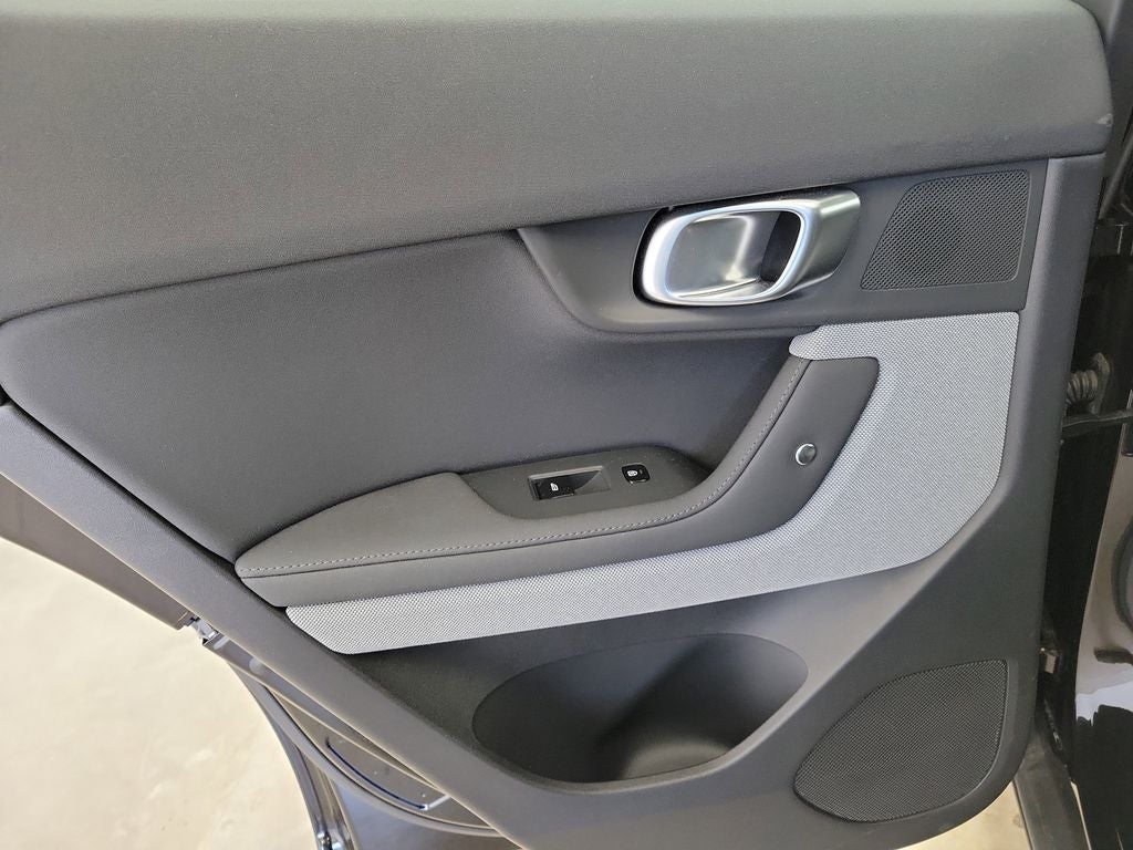 2023 Polestar 2 Long Range Dual Motor