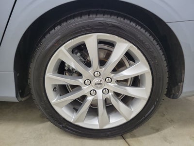 2017 Volvo S90 T6 Momentum