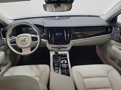 2017 Volvo S90 T6 Momentum