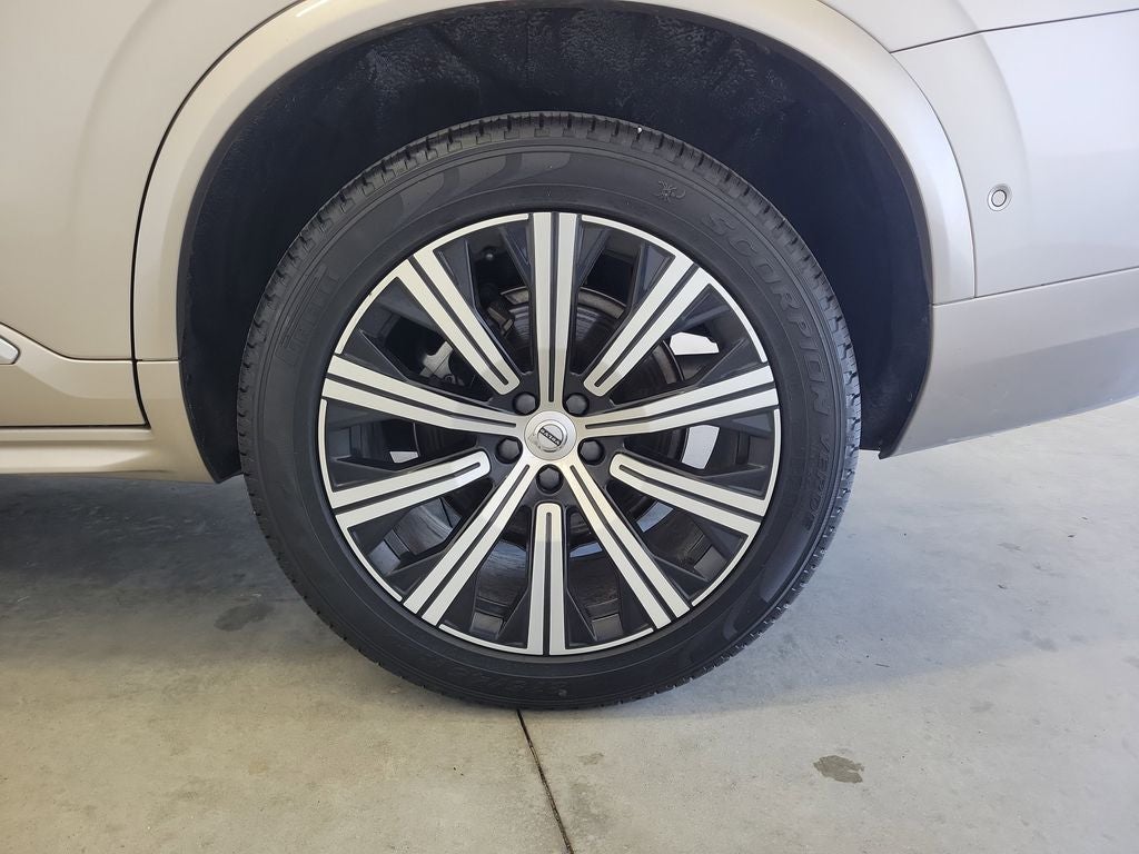 2023 Volvo XC90 B6 Plus 6-Seater