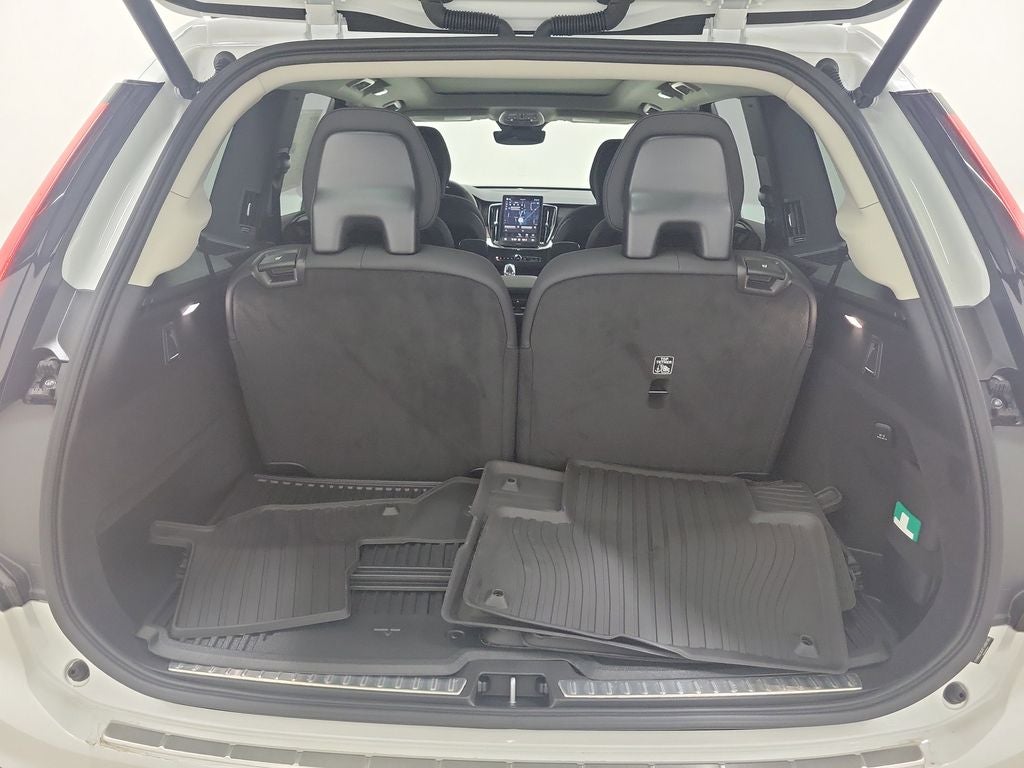 2026 Volvo XC90 B6 Plus 6-Seater