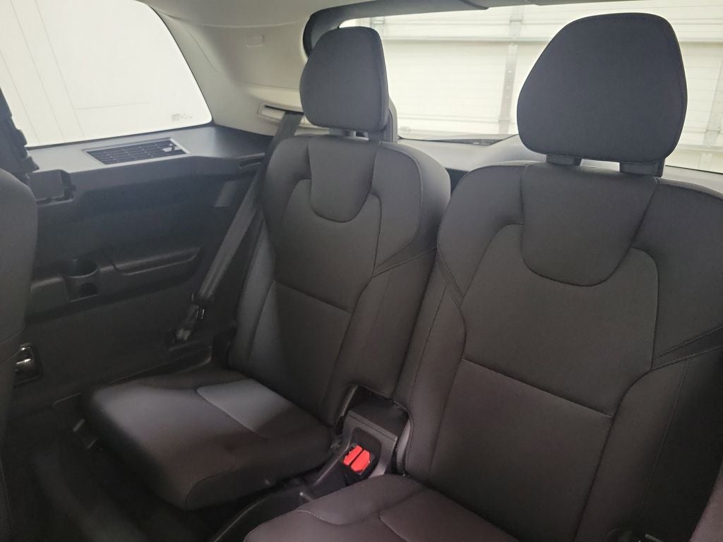 2026 Volvo XC90 B6 Plus 6-Seater