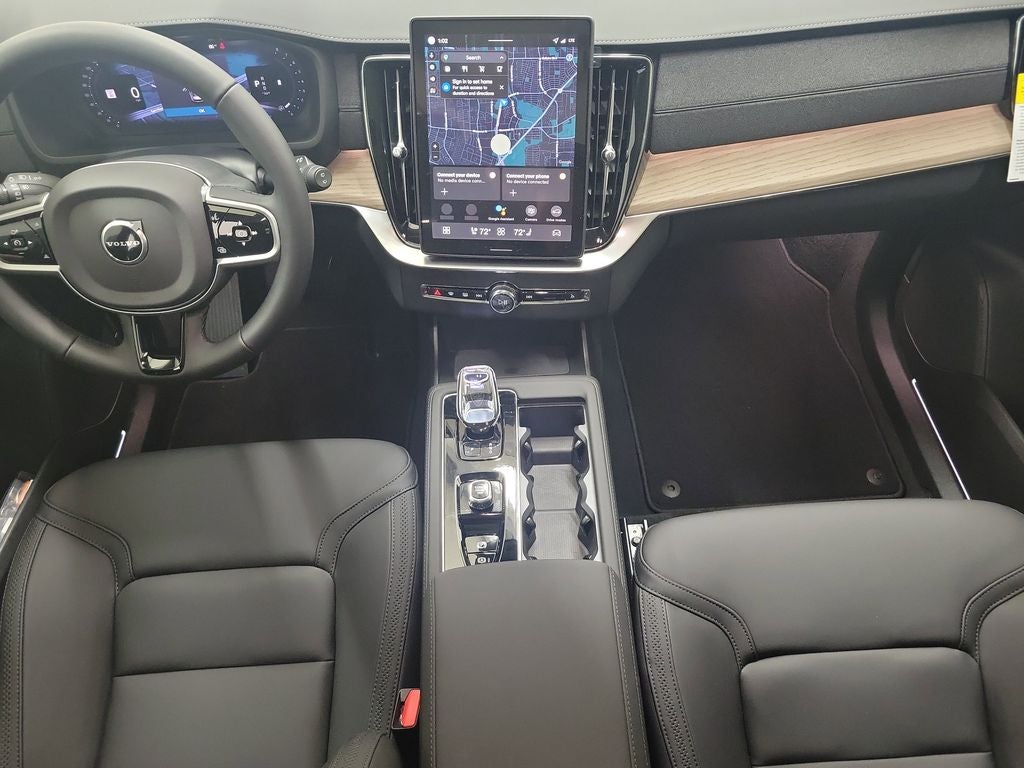 2026 Volvo XC90 B6 Plus 6-Seater