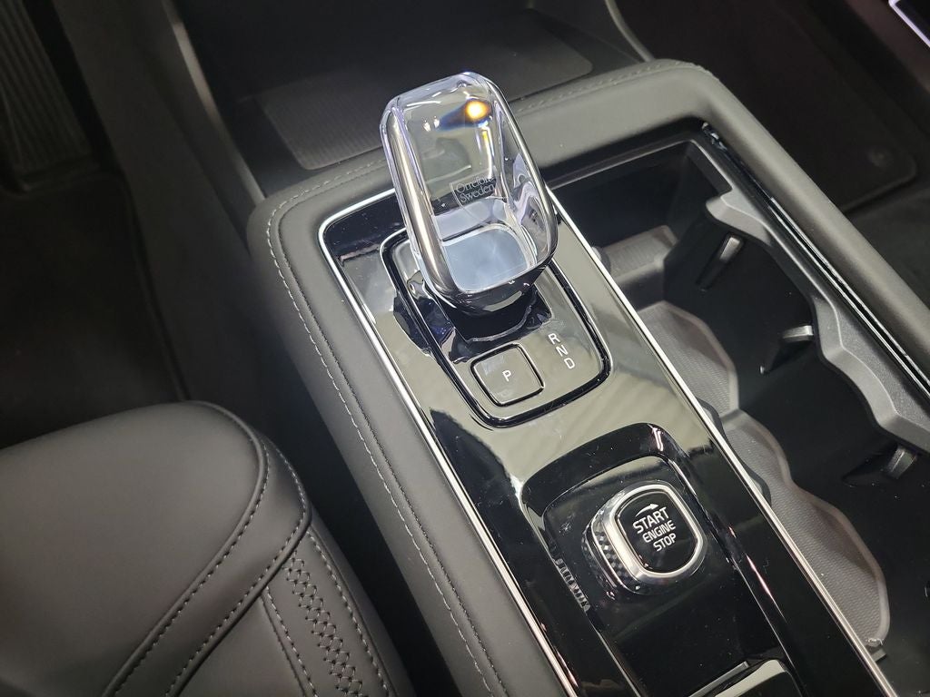 2026 Volvo XC90 B6 Plus 6-Seater