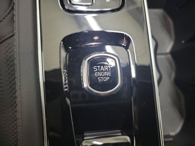 2026 Volvo XC90 B6 Plus 6-Seater