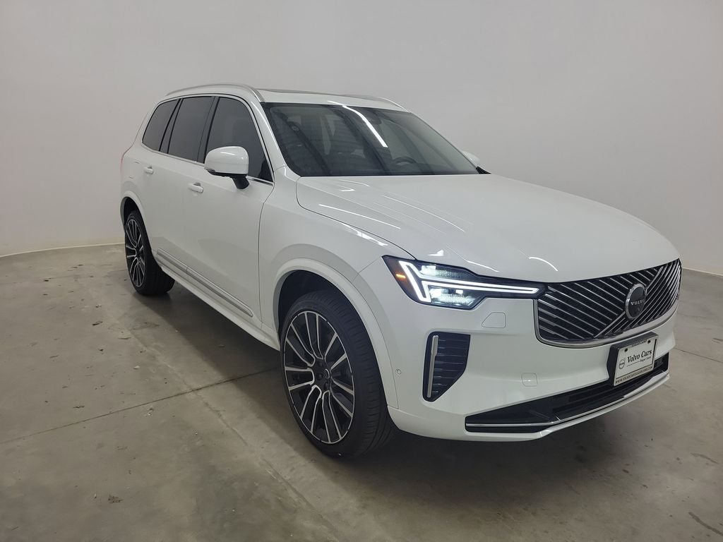 2026 Volvo XC90 B6 Plus 6-Seater