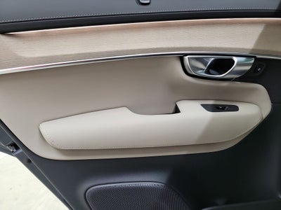 2026 Volvo XC90 B6 Ultra