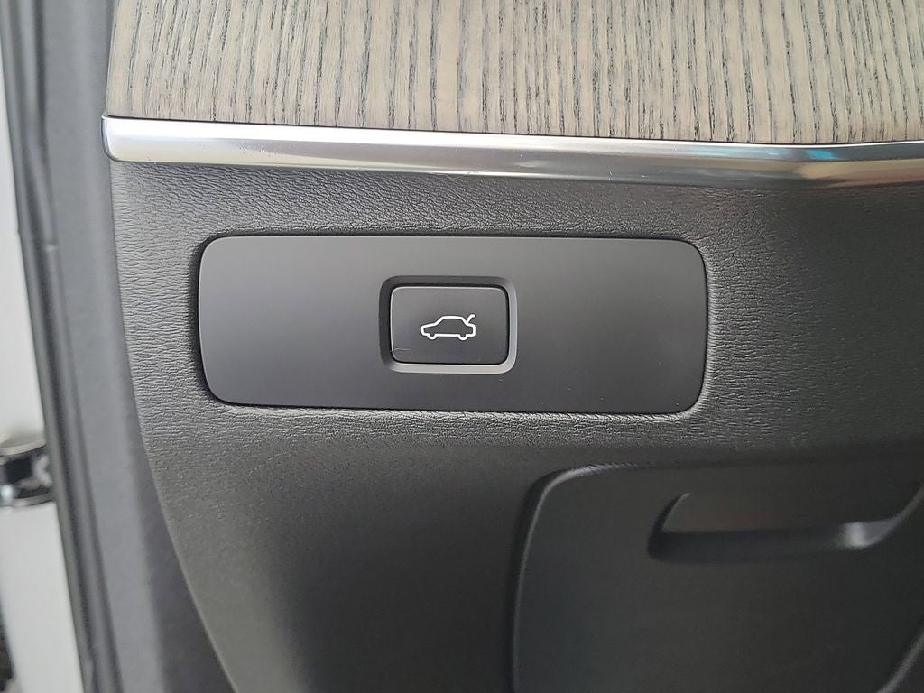 2023 Volvo XC90 Ultimate