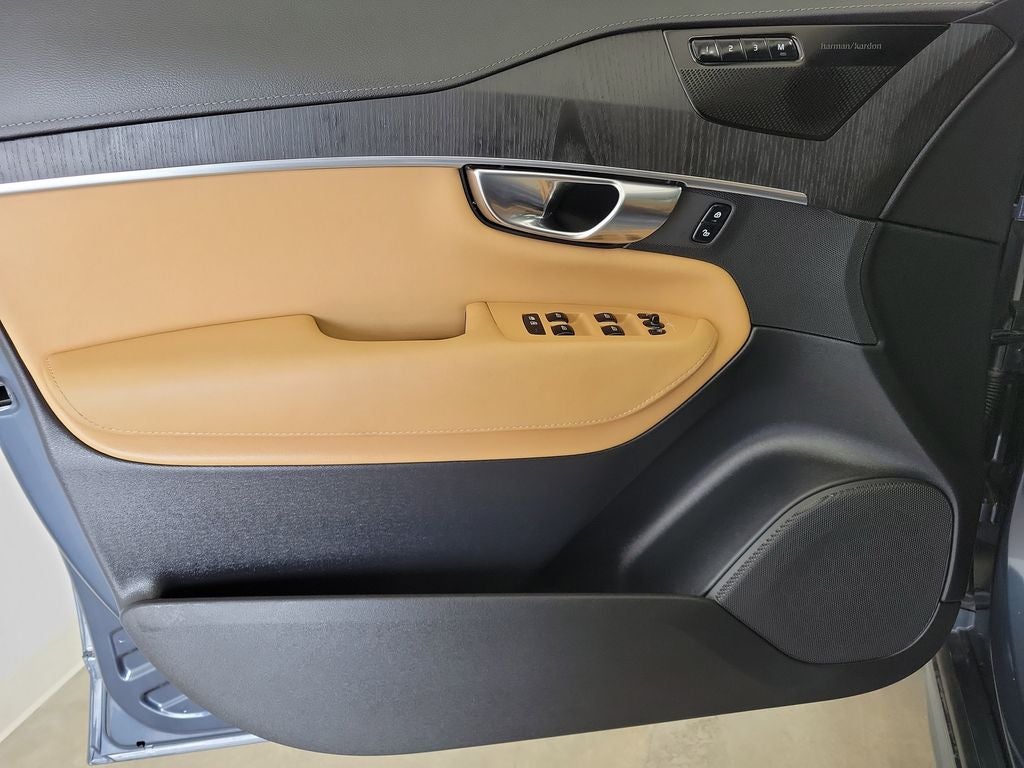 2023 Volvo XC90 Ultimate