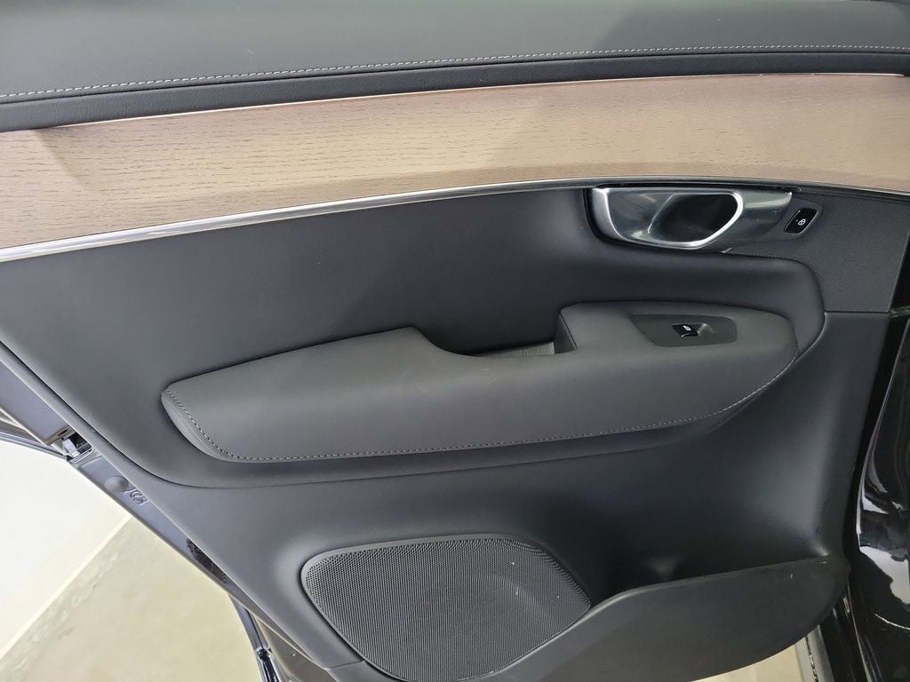 2025 Volvo XC90 B6 Plus 7-Seater 2025.5