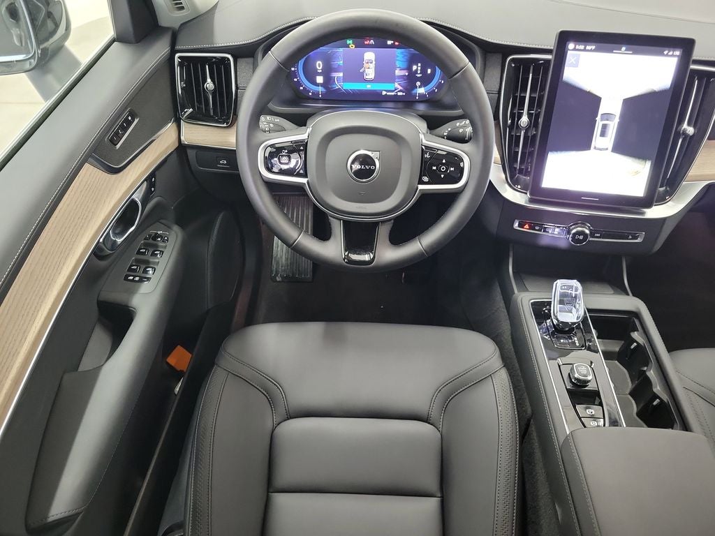 2025 Volvo XC90 B6 Plus 7-Seater 2025.5