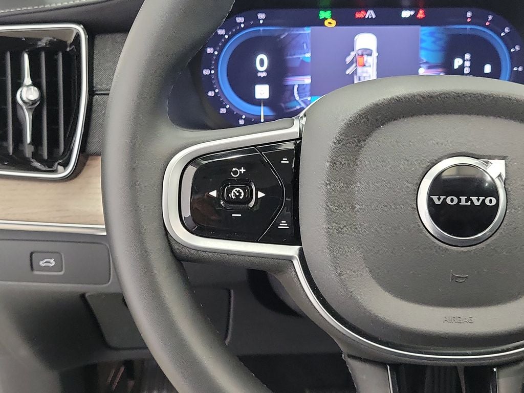 2025 Volvo XC90 B6 Plus 7-Seater 2025.5