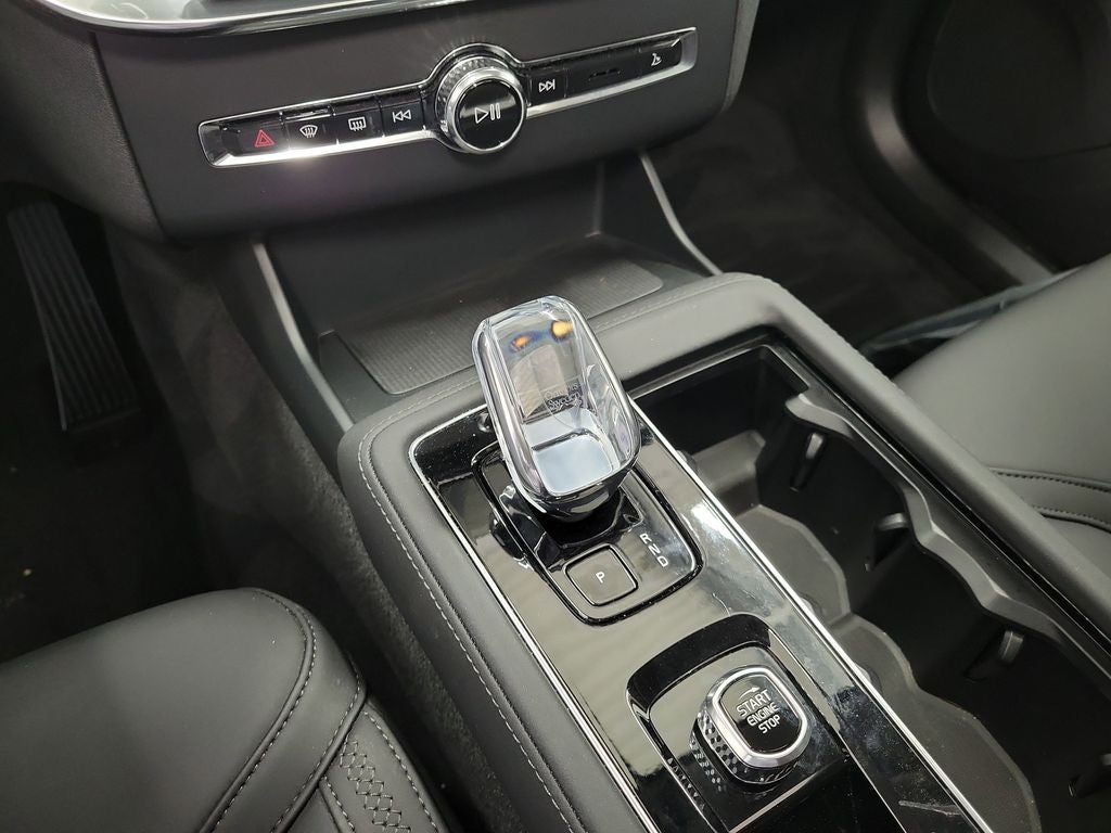 2025 Volvo XC90 B6 Plus 7-Seater 2025.5