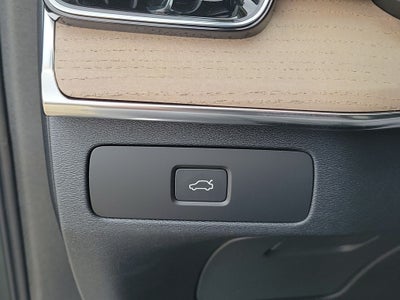 2027 Volvo XC90 B6 Plus 7-Seater