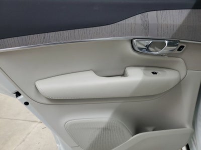 2025 Volvo XC90 B6 Plus 7-Seater