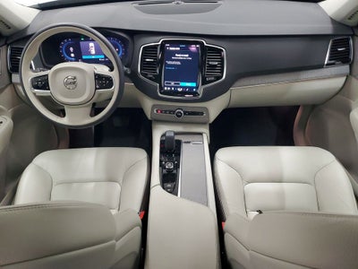 2025 Volvo XC90 B6 Plus 7-Seater