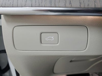 2025 Volvo XC90 B6 Plus 7-Seater