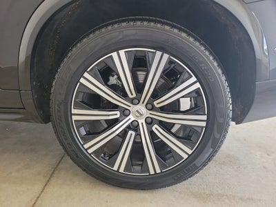 2025 Volvo XC90 B6 Plus 7-Seater