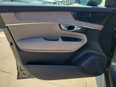 2027 Volvo XC90 B6 Plus 7-Seater