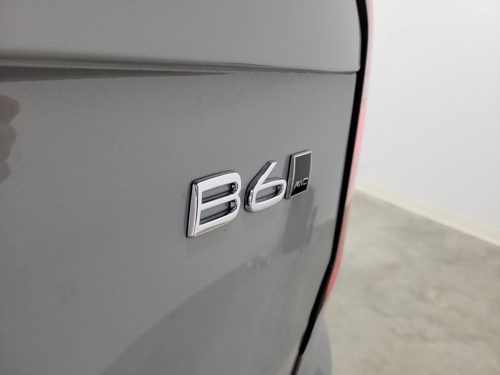 2026 Volvo XC90 B6 Plus 7-Seater