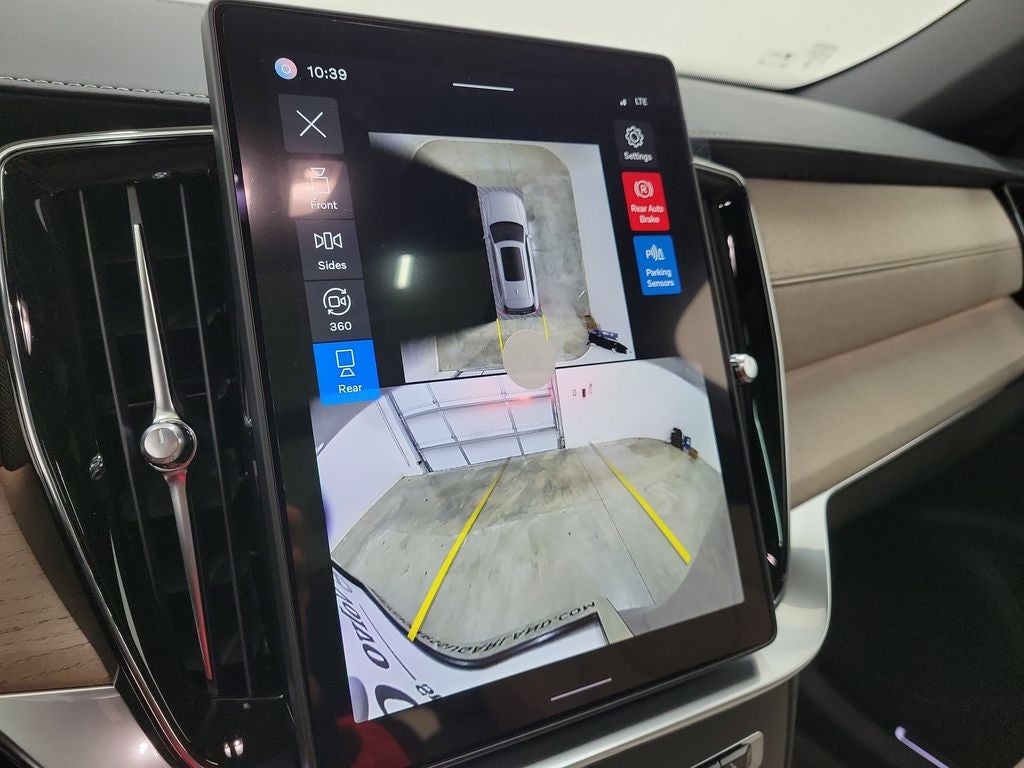 2026 Volvo XC90 B6 Plus 7-Seater