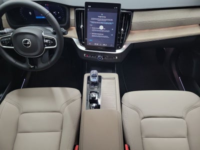 2026 Volvo XC90 B6 Plus 7-Seater