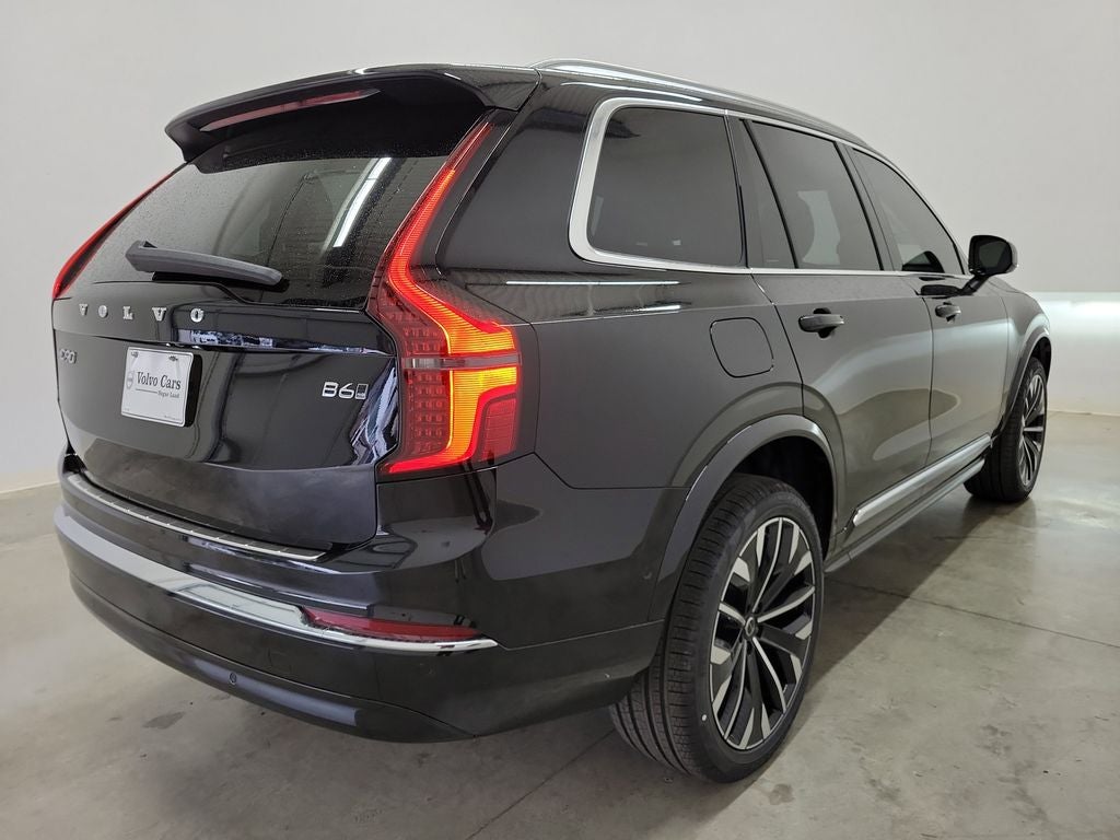 2026 Volvo XC90 B6 Plus 7-Seater