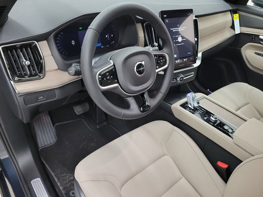 2026 Volvo XC90 B6 Plus 7-Seater