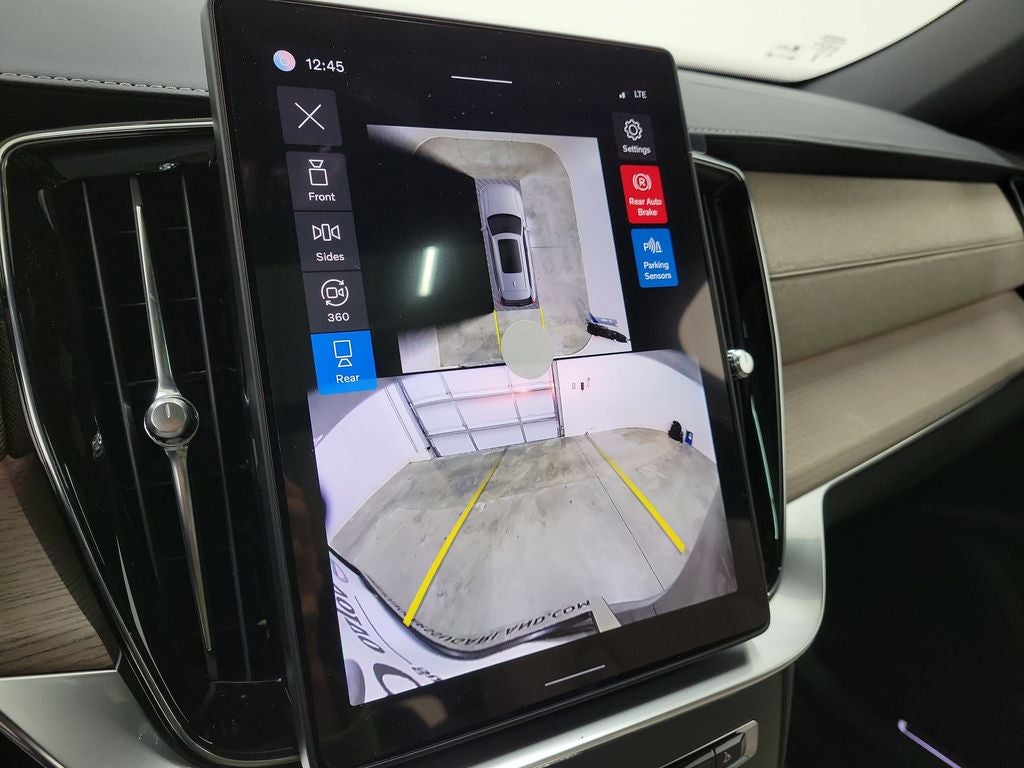 2026 Volvo XC90 B6 Plus 7-Seater