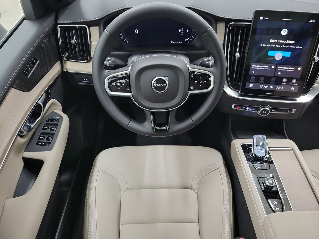 2026 Volvo XC90 B6 Plus 7-Seater