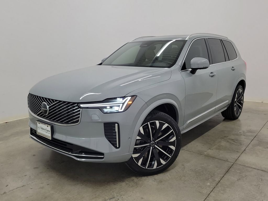 2026 Volvo XC90 B6 Plus 7-Seater