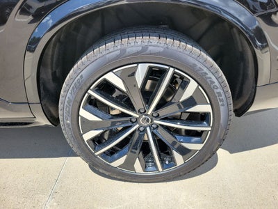 2027 Volvo XC90 B6 Plus 7-Seater