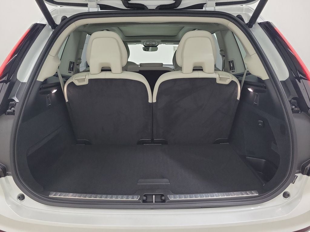 2026 Volvo XC90 B6 Ultra