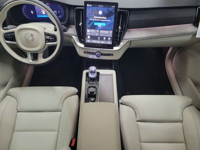 2026 Volvo XC90 B6 Ultra