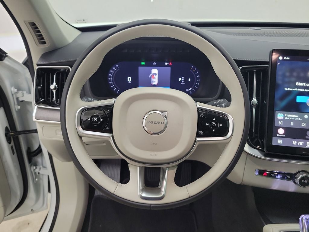 2026 Volvo XC90 B6 Ultra